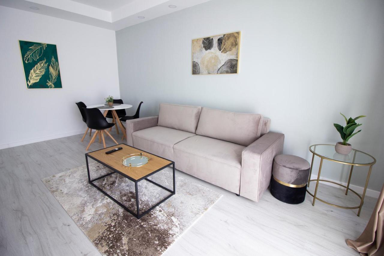 2 Rooms A504 Stayinn By Cosmopolis Stefanestii de Jos Eksteriør bilde